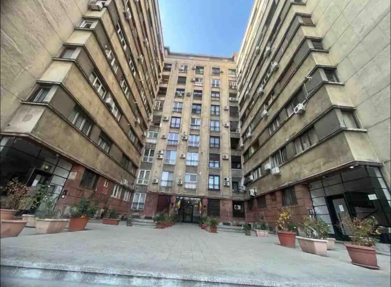 Amazing Location In The City Center Bucarest Exterior foto